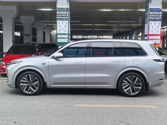 Pre-Owned Li Xiang L9 2024 Ultra Version