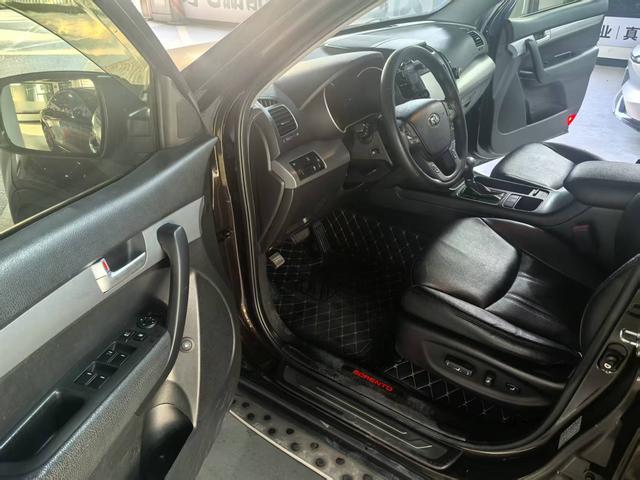 Certificated Used Kia Sorento 2013 2.4L 5-Seat Gasoline Luxury Version National IV