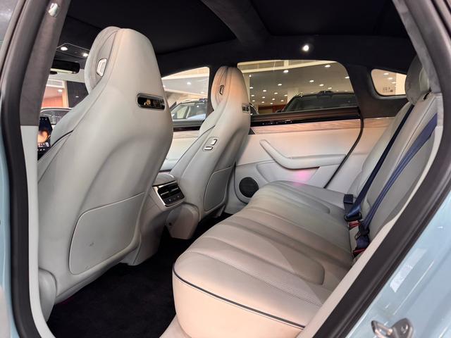 Certificated Pre-Owned Zhijie S7 2025 Ultra AWD Long Range Version