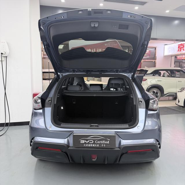 Certificated Pre-Owned BYD Seal 06GT 2025 605 RWD Heatwave Edition -u22464533