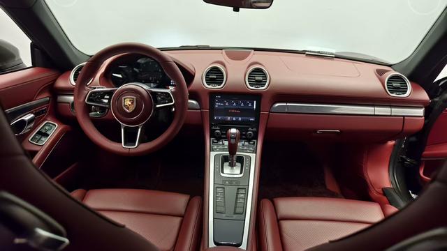 Certificated Pre-Owned Porsche 718 2023 Cayman 2.0T - u22761177