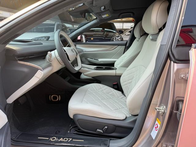 Certificated Pre-Owned Changan Qiyuan A07 2023 200 Pro Extended-Range Version -u21949692