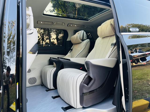 Certificated Pre-Owned Denza D9 DM 2024 980 Four-Wheel Drive Honor Edition -u22096390