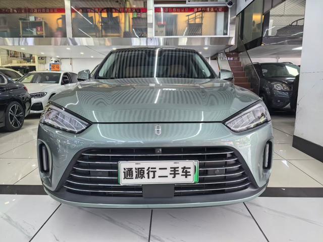 Pre - Owned 2022 AITO M5 Extended - Range Rear - Wheel Drive Standard Edition