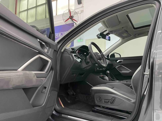 Certificated Pre-Owned Audi Q3 2022 35 TFSI Advanced Dynamic Edition - u22730572