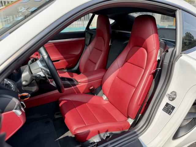 Certificated Pre-Owned Porsche 718 2018 Cayman 2.0T - u22584979