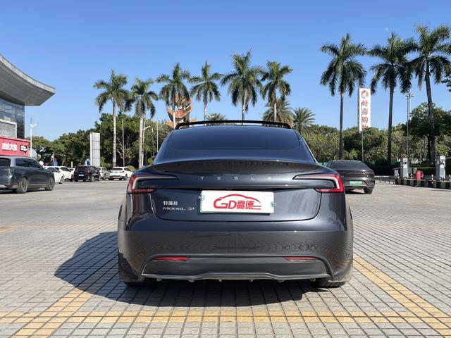 Pre-Owned Model 3 2023 Long-Range All-Wheel Drive Version