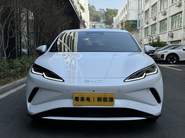 Certificated Pre-Owned BYD Seals 06EV 2025 Flagship Edition 545KM -u22469158