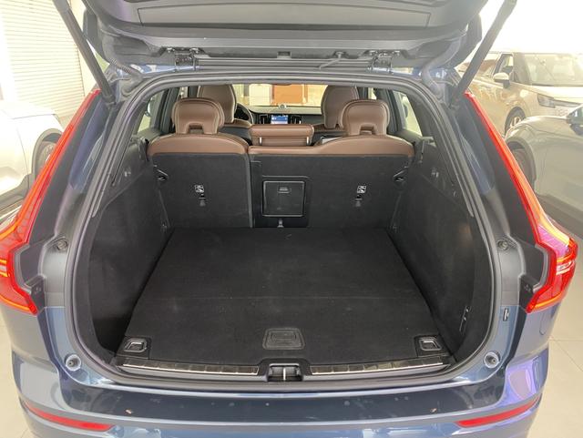 Certificated Pre-Owned Volvo XC60 PHEV 2024 T8 AWD Long Range Inscription Luxury Edition -u22435408