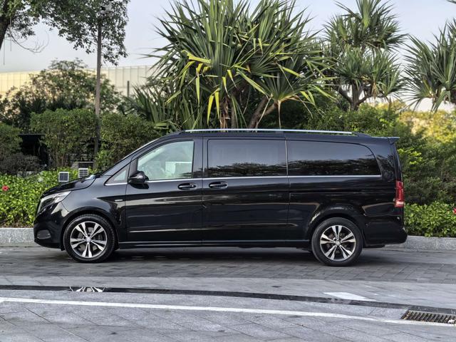 Certificated Pre-Owned Mercedes-Benz V-Class 2016 V 260 L Exclusive Long Wheelbase Version - u22058261