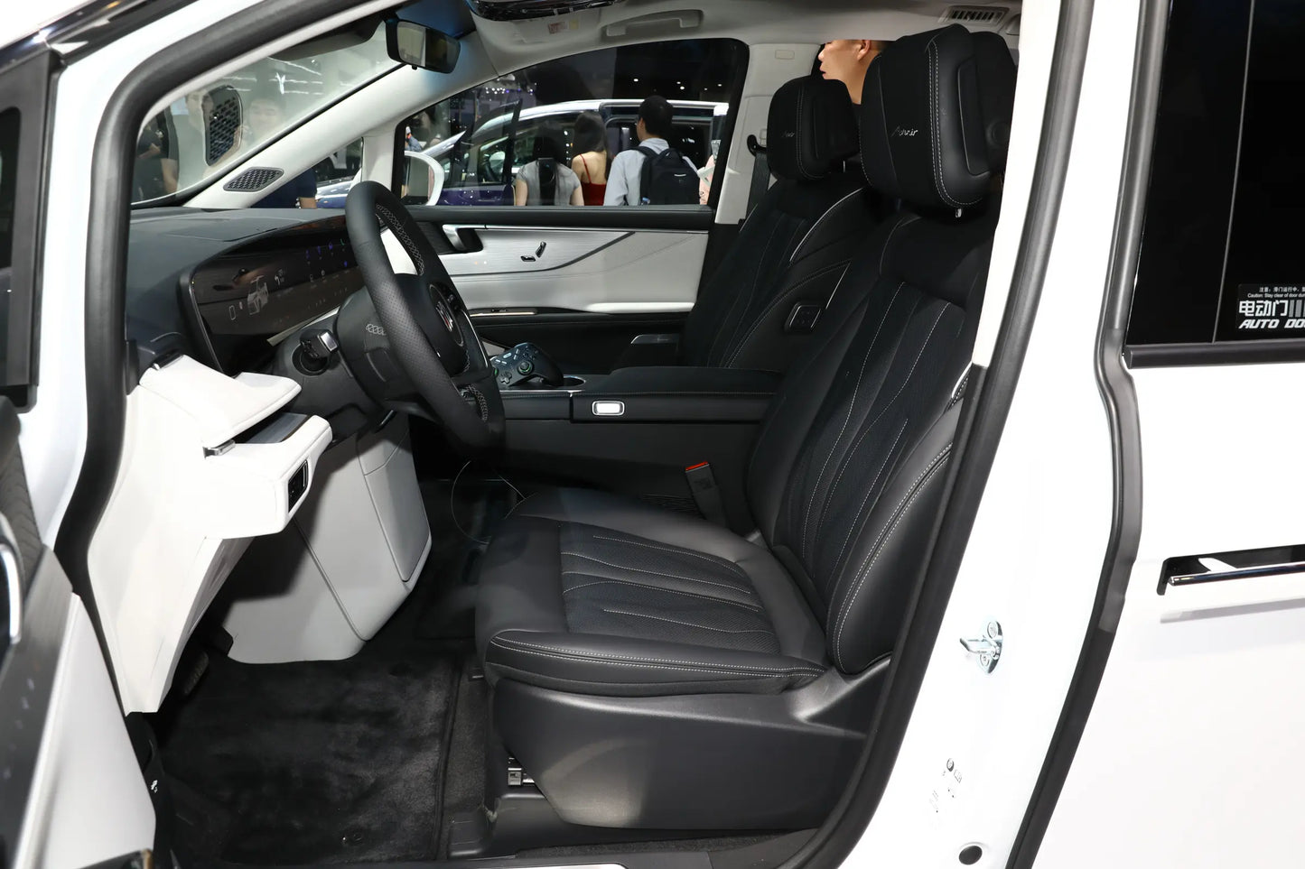 SAIC-GM Buick Buick GL8 - Hybride PHEV