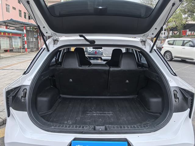 Certificated Pre-Owned Dongfeng Nissan Venucia Big V 2022 260T Idol Edition - u22627056