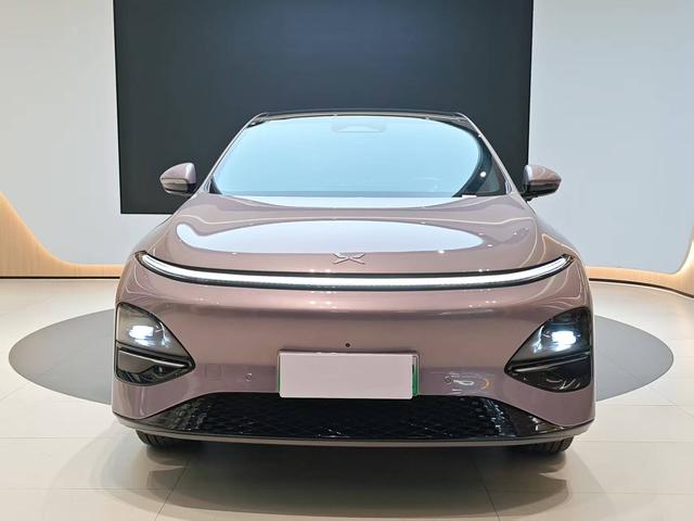 Certificated Pre-Owned XPENG G6 2025 625 Long Range Max Flagship Edition -u22538646