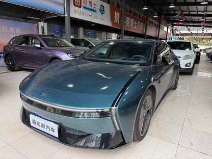 جهاز XPENG P7 2025 702 طويل المدى فائق الجودة معتمد ومستعمل