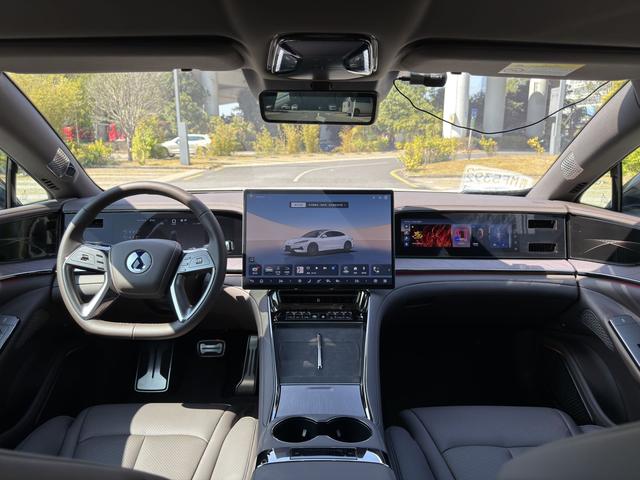 Certificated Pre-Owned Denza Z9 DM 2024 1100 4WD Ultra Edition -u22729564